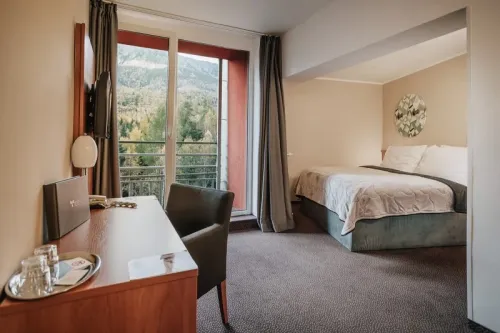Interiér a balkón v suite standard