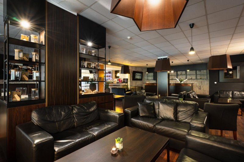 WCT Bar v Atrium Hoteli - Trinity Hotels.sk 