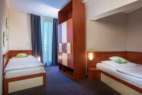 Štýlovo zariadená Dvojlôžková izba v Atrium Hoteli - Trinity Hotels.sk 