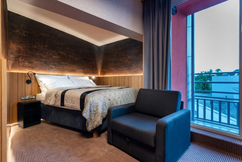 Štýlovo zariadená Dvojlôžková izba v Atrium Hoteli - Trinity Hotels.sk 